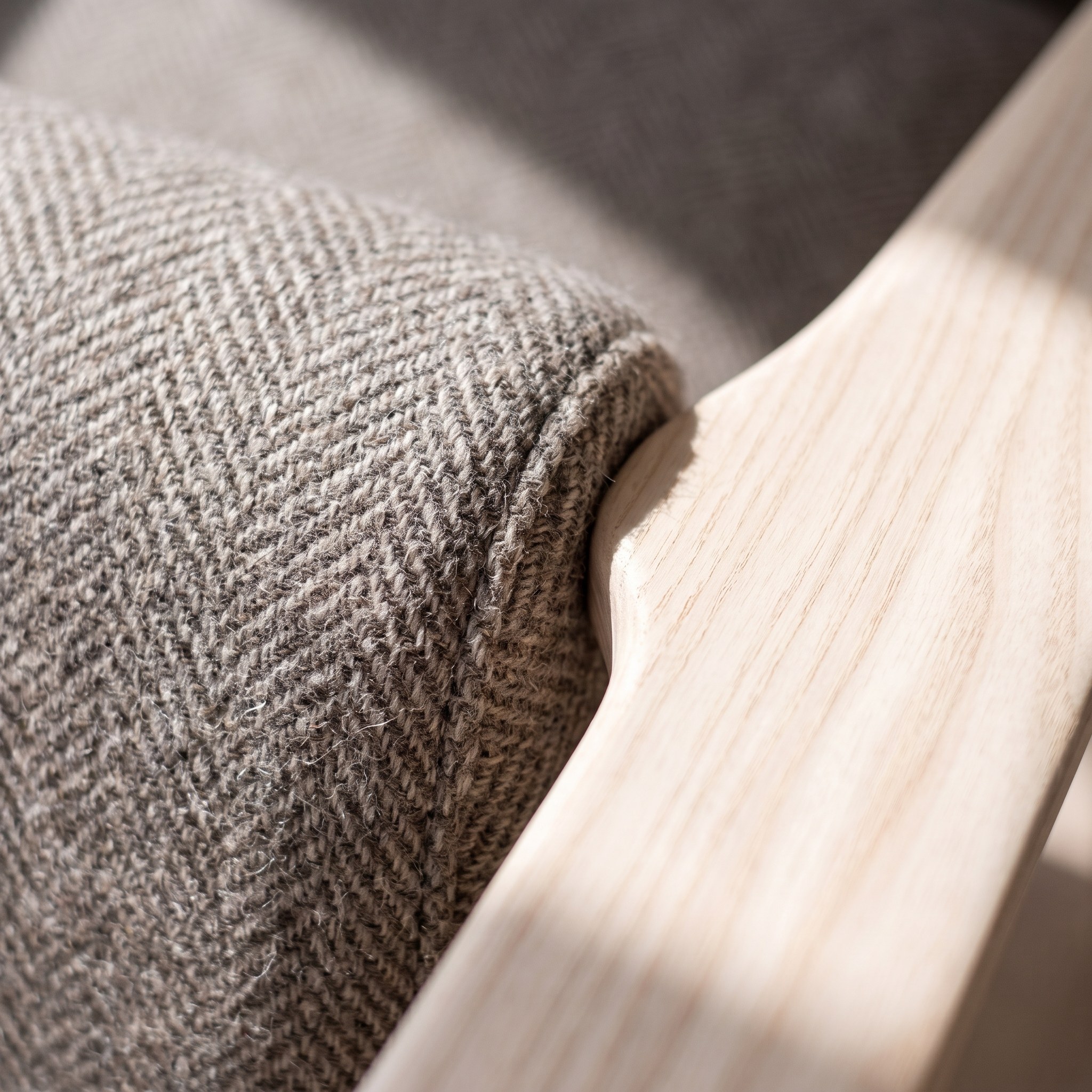 Herringbone wool tweed